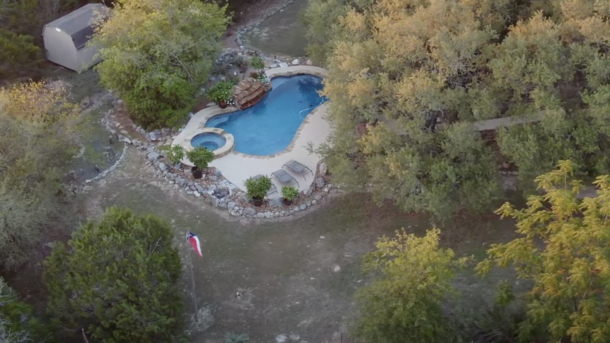 VRBO rental property pool video